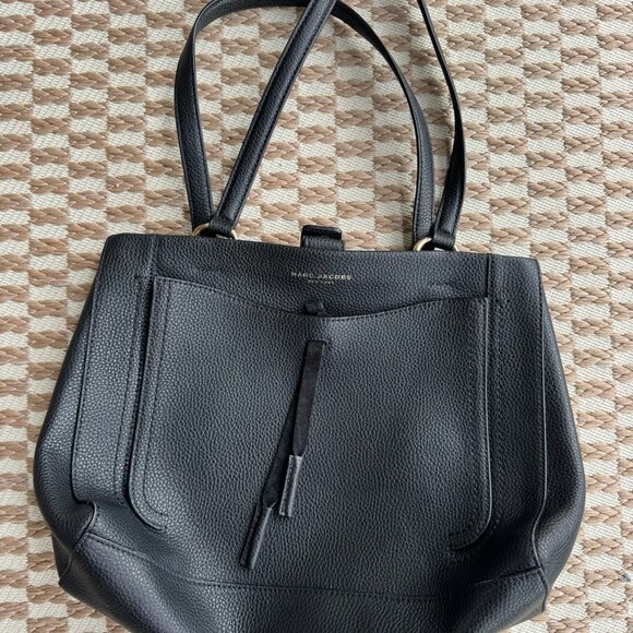 Marc Jacobs Like New Black Purse - Picture 1 of 6